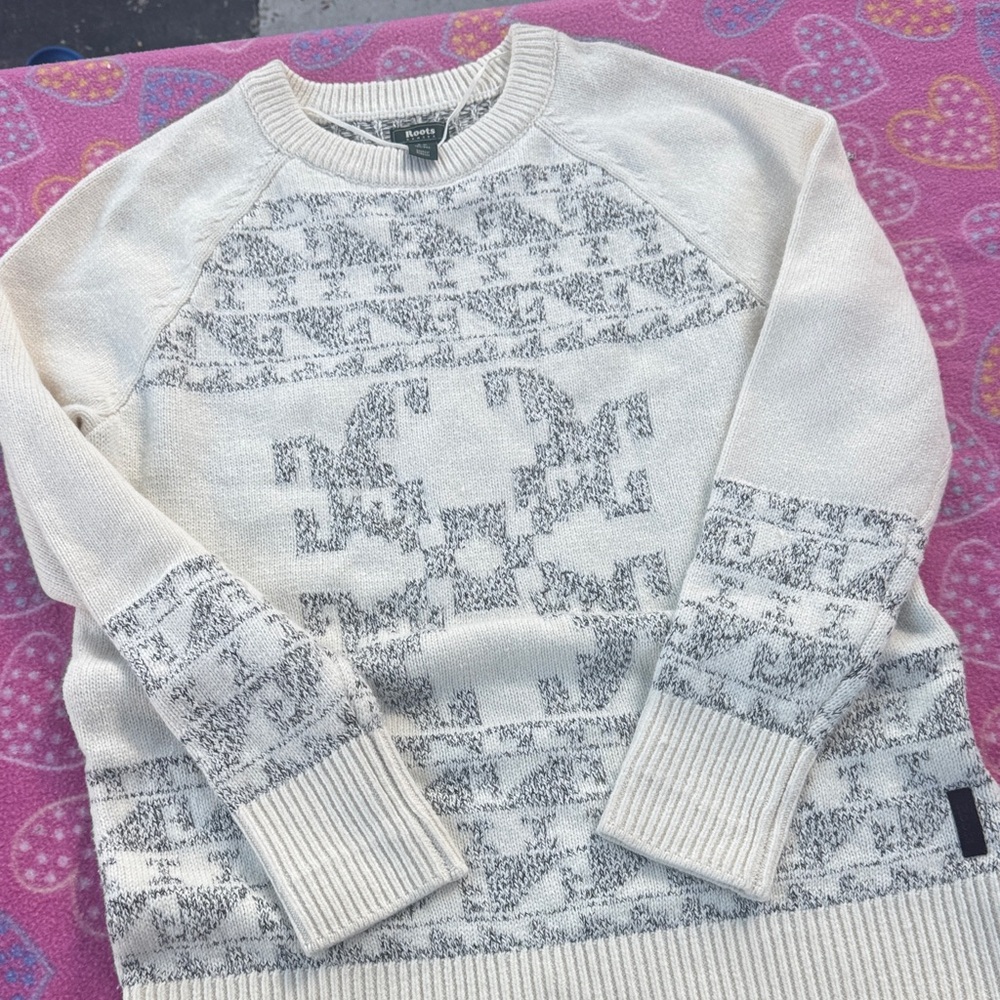 Roots Cream and Gray Cowl Neck Sweater